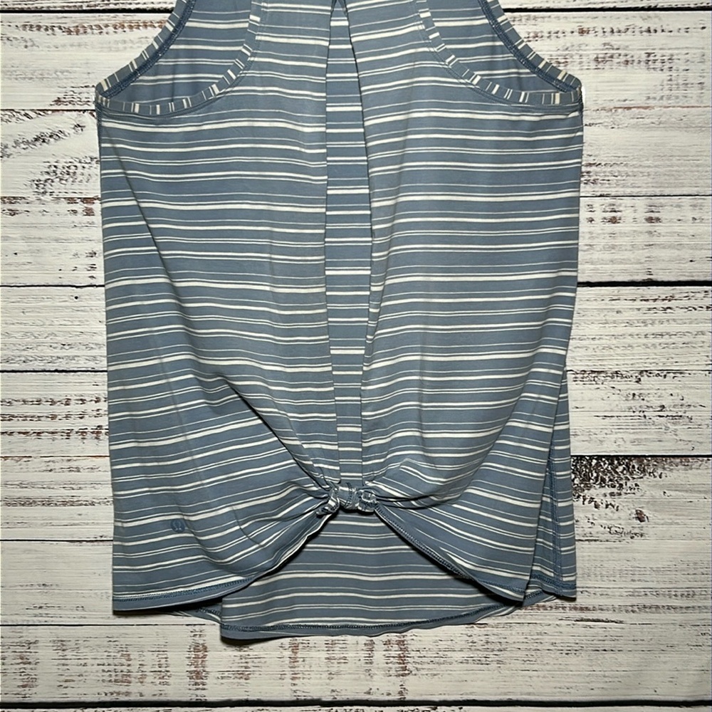 Lululemon All Tied Up Tank
Cut Back Stripe Tempest Blue White 6 - Picture 15 of 16